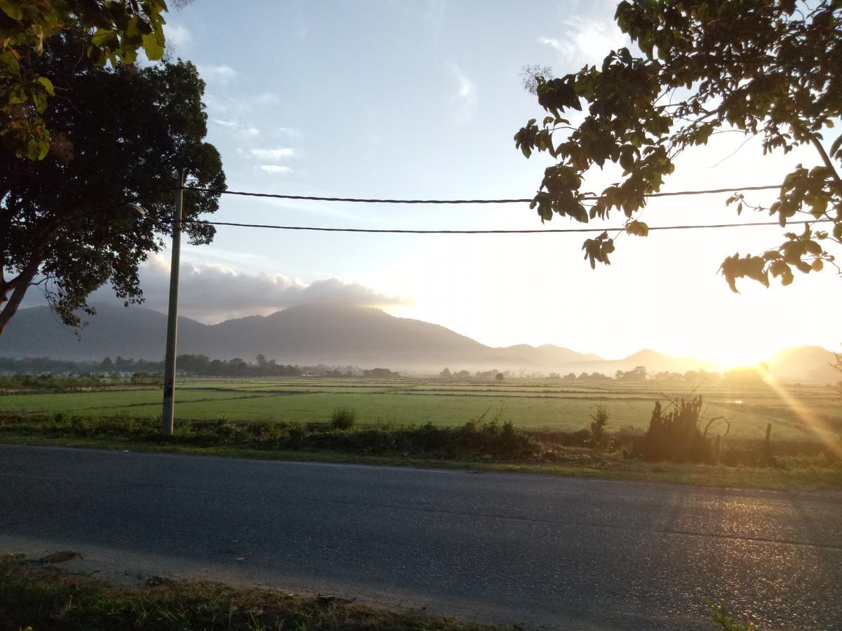 ホテル Idul Sunrise View パンタイ・サナング エクステリア 写真